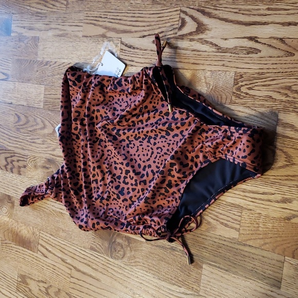 (8) NWT Maree Maree Leopard Print One Shoulder One Piece Swimsuit Austrailian - Picture 1 of 11